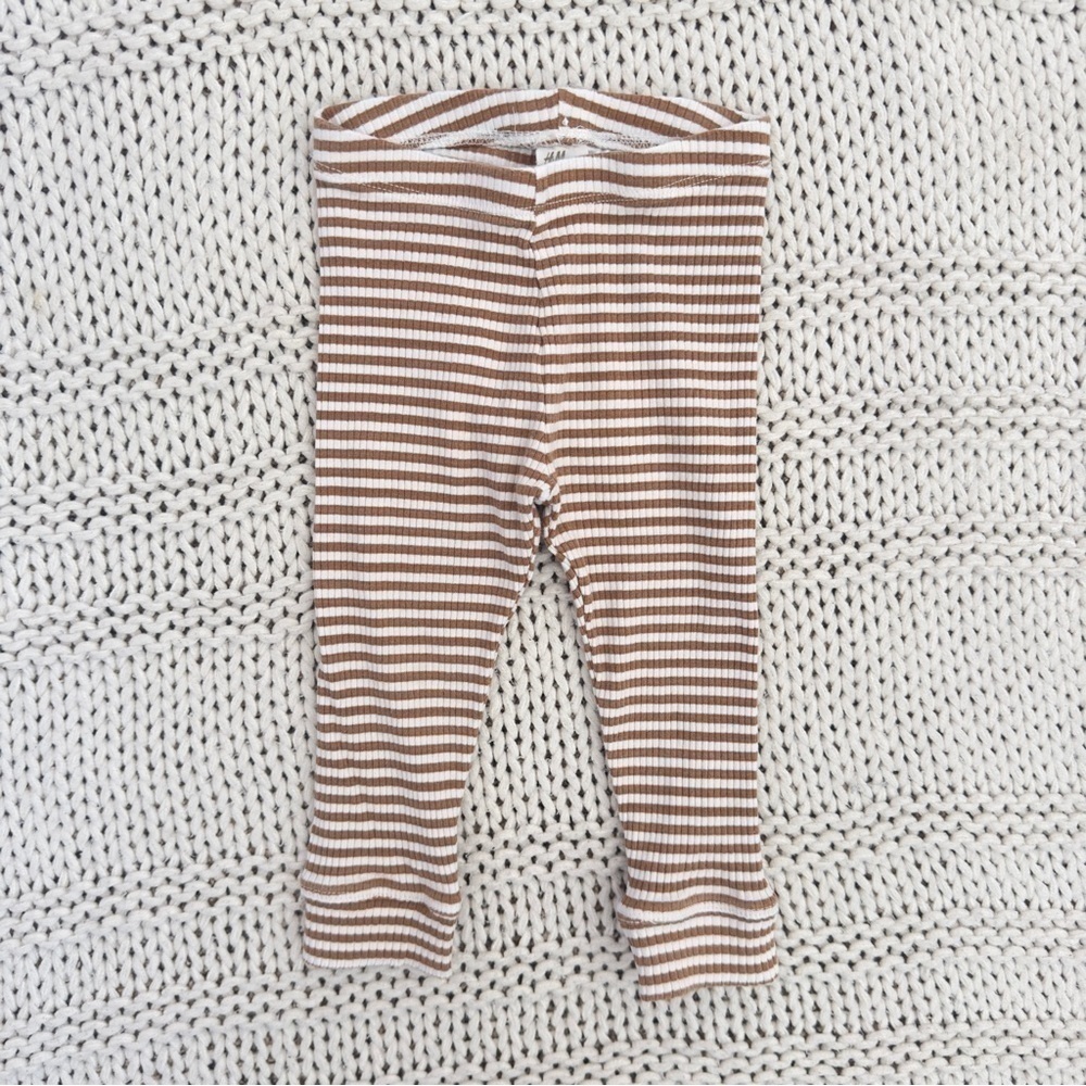 H&M Beige and White Stripped Toddler Neutral Leggings 2T